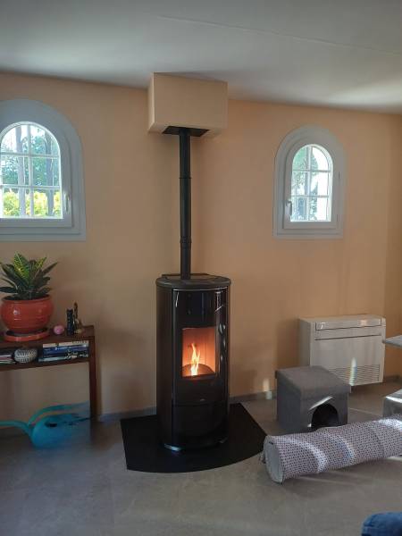 NOBIS A8 V ROUND TOP GLASS BRONZE